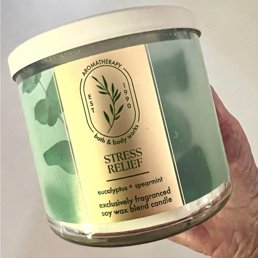 Bath & Body Works Aromatherapy Stress Relief 3-Wick Candle